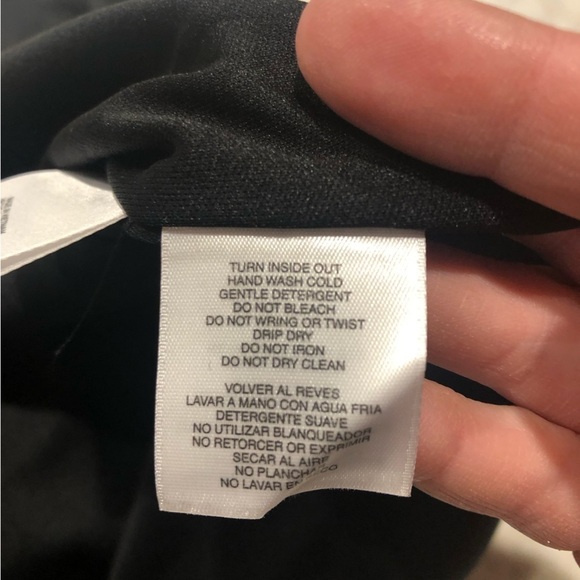 Kasper Gold & Black Sleeveless V Neck Top Sz M - Picture 6 of 6